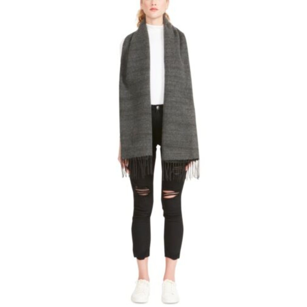 Steve Madden NWT Blanket Scarf Raw Edge Fringe Ends Charcoal Gray One Size New